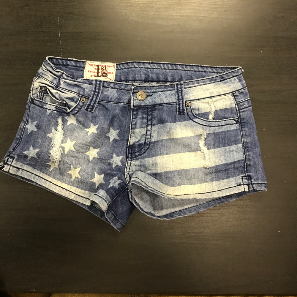 1st kiss American flag jean shorts